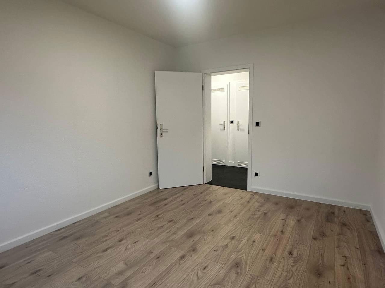 Predaj bytu 3-izbový 90 m², Oberhausen-Rheinhausen, Bádensko-Wurttembersko Predaj bytu 3-izbový 90 m², Oberhausen-Rheinhausen, Bádensko-Wurttembersko