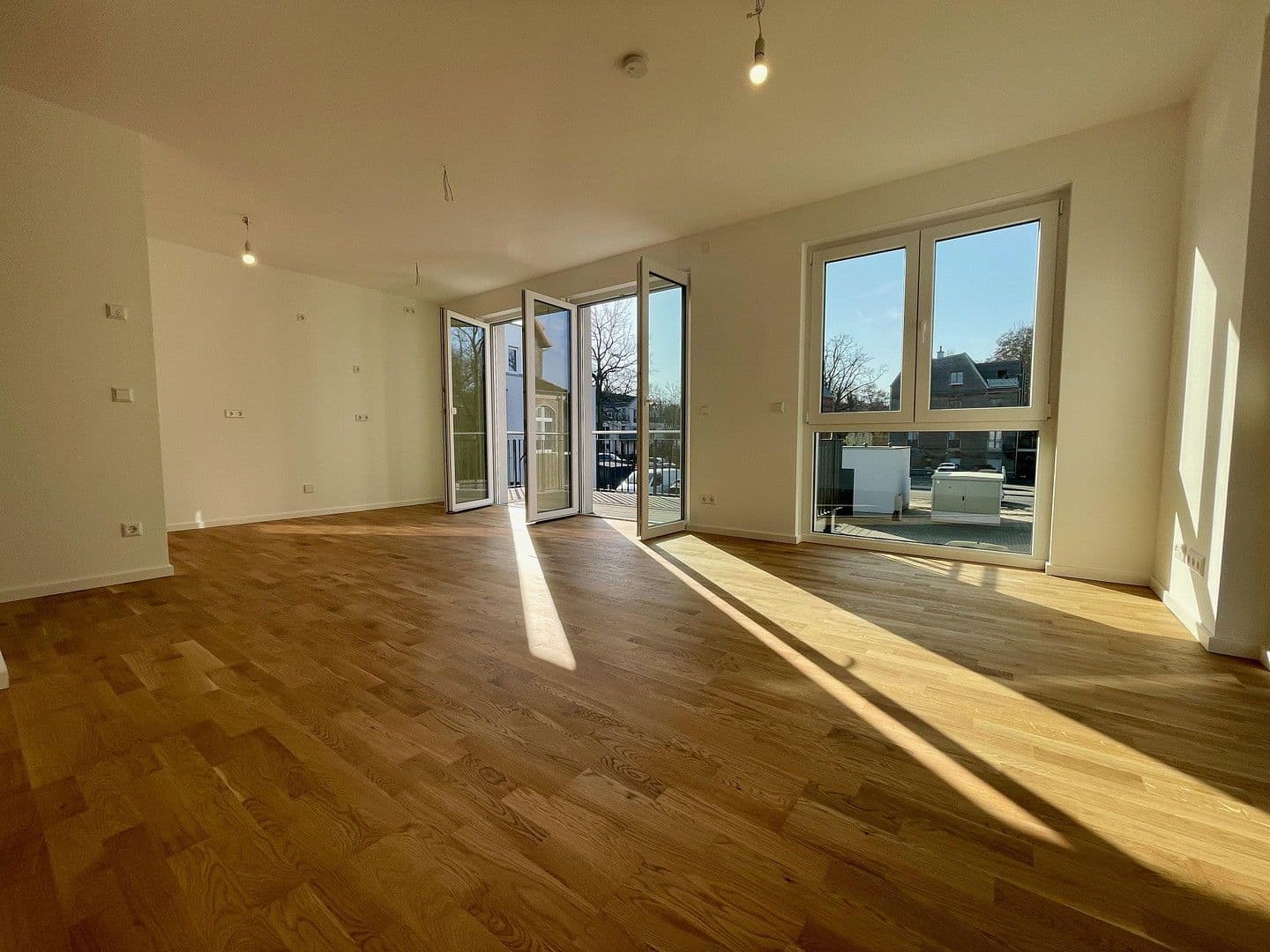Prenájom bytu 3-izbový 83 m², Bahnhofstraße 108 A, Blankenfelde-Mahlow, Brandenbursko Prenájom bytu 3-izbový 83 m², Bahnhofstraße 108 A, Blankenfelde-Mahlow, Brandenbursko