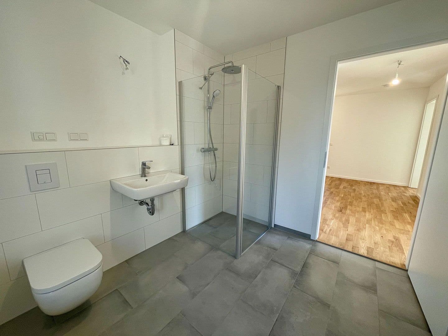 Prenájom bytu 3-izbový 83 m², Bahnhofstraße 108 A, Blankenfelde-Mahlow, Brandenbursko Prenájom bytu 3-izbový 83 m², Bahnhofstraße 108 A, Blankenfelde-Mahlow, Brandenbursko