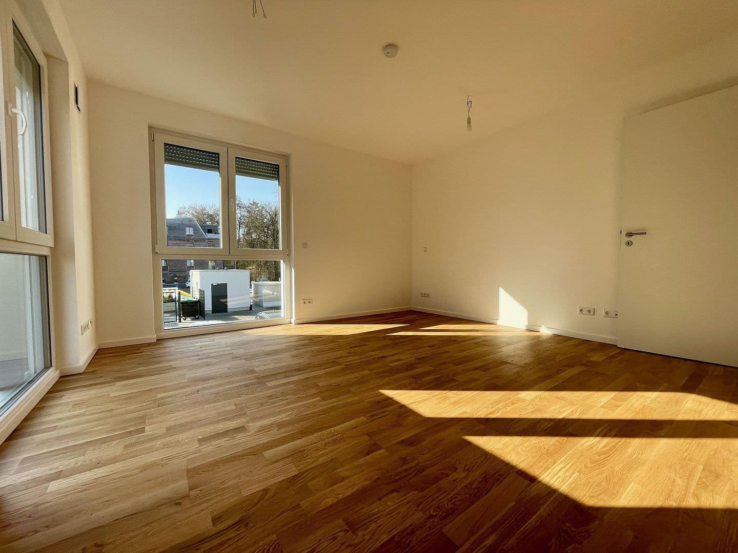 Prenájom bytu 3-izbový 83 m², Bahnhofstraße 108 A, Blankenfelde-Mahlow, Brandenbursko Prenájom bytu 3-izbový 83 m², Bahnhofstraße 108 A, Blankenfelde-Mahlow, Brandenbursko