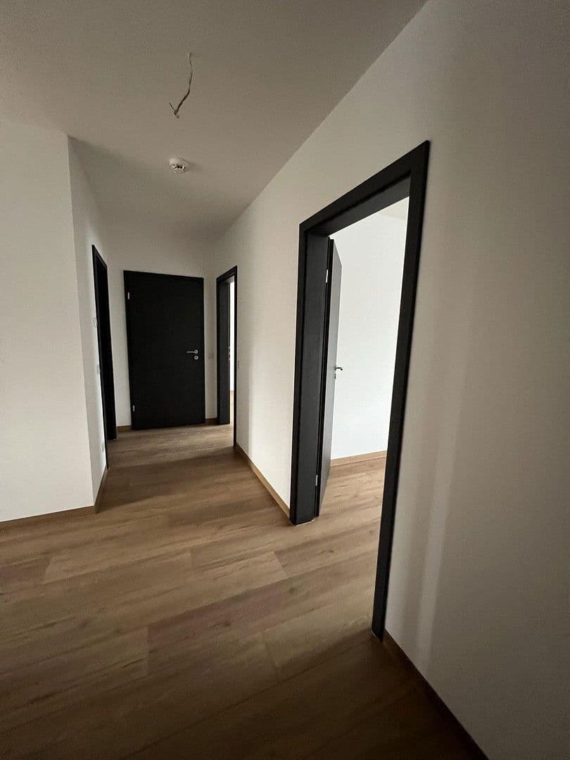 Prenájom bytu 3-izbový 95 m², Egbersstr. 2 a, Wallenhorst, Dolné Sasko Prenájom bytu 3-izbový 95 m², Egbersstr. 2 a, Wallenhorst, Dolné Sasko