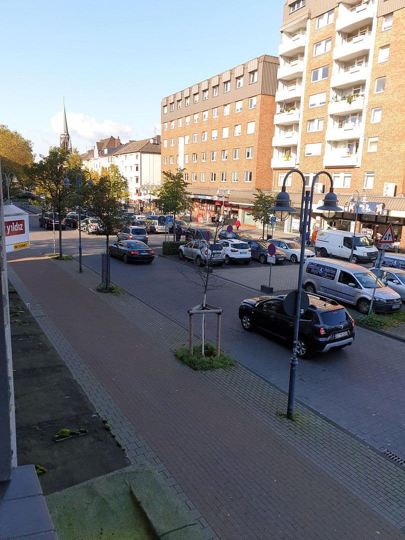 Prenájom bytu 2-izbový 55 m², Von-der-Mark-Straße 31, Duisburg, Severné Porýnie - Westfálsko Prenájom bytu 2-izbový 55 m², Von-der-Mark-Straße 31, Duisburg, Severné Porýnie - Westfálsko
