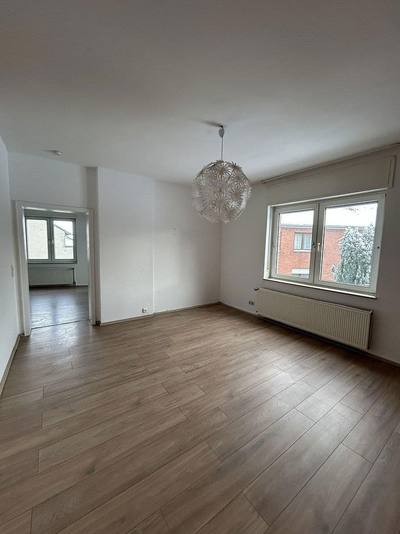 Predaj domu 144 m², pozemek 540 m², Pastoratsweg, Aachen, Severné Porýnie - Westfálsko Predaj domu 144 m², pozemek 540 m², Pastoratsweg, Aachen, Severné Porýnie - Westfálsko