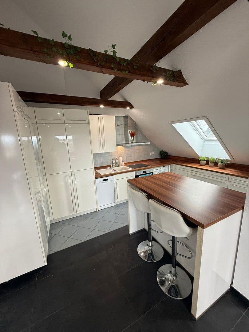 Predaj bytu 4-izbový 100 m², Baden Baden, Bádensko-Wurttembersko Predaj bytu 4-izbový 100 m², Baden Baden, Bádensko-Wurttembersko