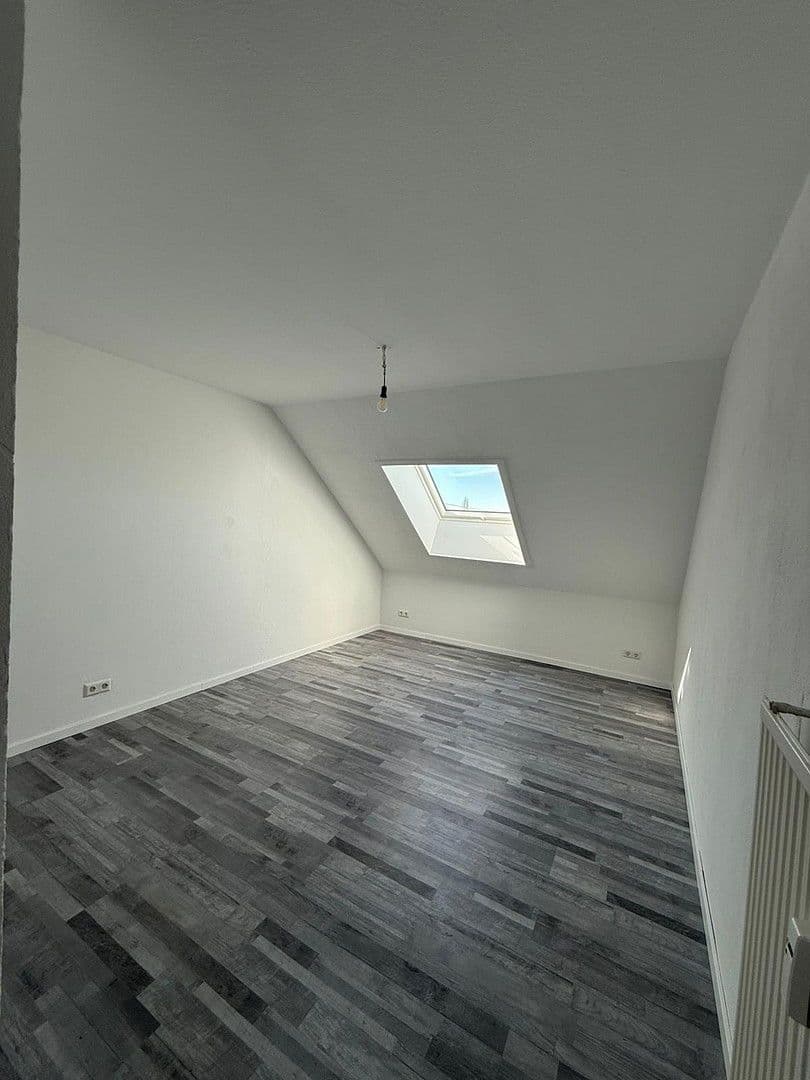Predaj bytu 4-izbový 100 m², Baden Baden, Bádensko-Wurttembersko Predaj bytu 4-izbový 100 m², Baden Baden, Bádensko-Wurttembersko