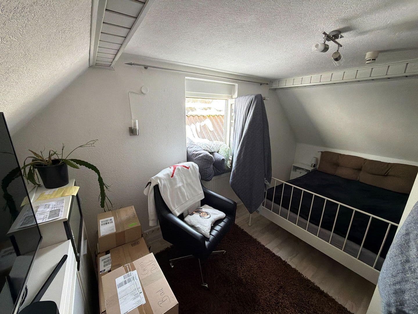 Prenájom bytu 4-izbový 107 m², Am Rübenstein 3, Ebsdorfergrund, Hesensko Prenájom bytu 4-izbový 107 m², Am Rübenstein 3, Ebsdorfergrund, Hesensko