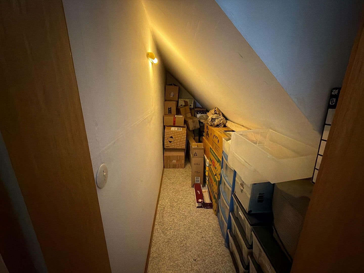 Prenájom bytu 4-izbový 107 m², Am Rübenstein 3, Ebsdorfergrund, Hesensko Prenájom bytu 4-izbový 107 m², Am Rübenstein 3, Ebsdorfergrund, Hesensko