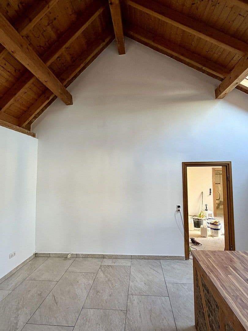 Prenájom bytu 7-izbový 192 m², Euskirchen, Severné Porýnie - Westfálsko Prenájom bytu 7-izbový 192 m², Euskirchen, Severné Porýnie - Westfálsko