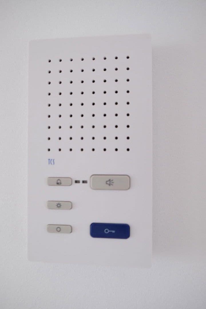 Prenájom bytu 2-izbový 90 m², Plattstraße, Flörsheim, Hesensko Prenájom bytu 2-izbový 90 m², Plattstraße, Flörsheim, Hesensko