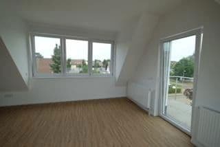 Prenájom bytu 2-izbový 90 m², Plattstraße, Flörsheim, Hesensko Prenájom bytu 2-izbový 90 m², Plattstraße, Flörsheim, Hesensko