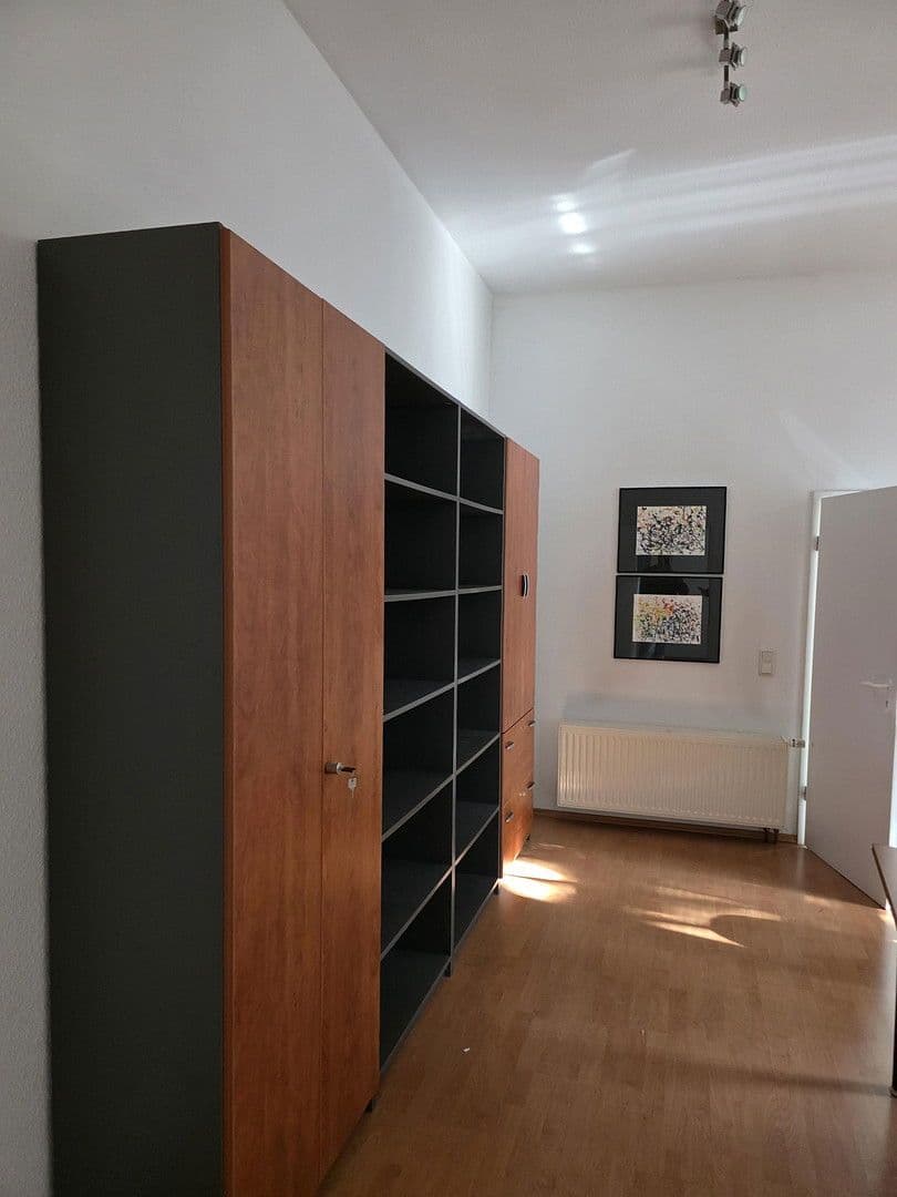 Prenájom kancelárie 140 m², Talstraße 46, Düsseldorf, Severné Porýnie - Westfálsko Prenájom kancelárie 140 m², Talstraße 46, Düsseldorf, Severné Porýnie - Westfálsko