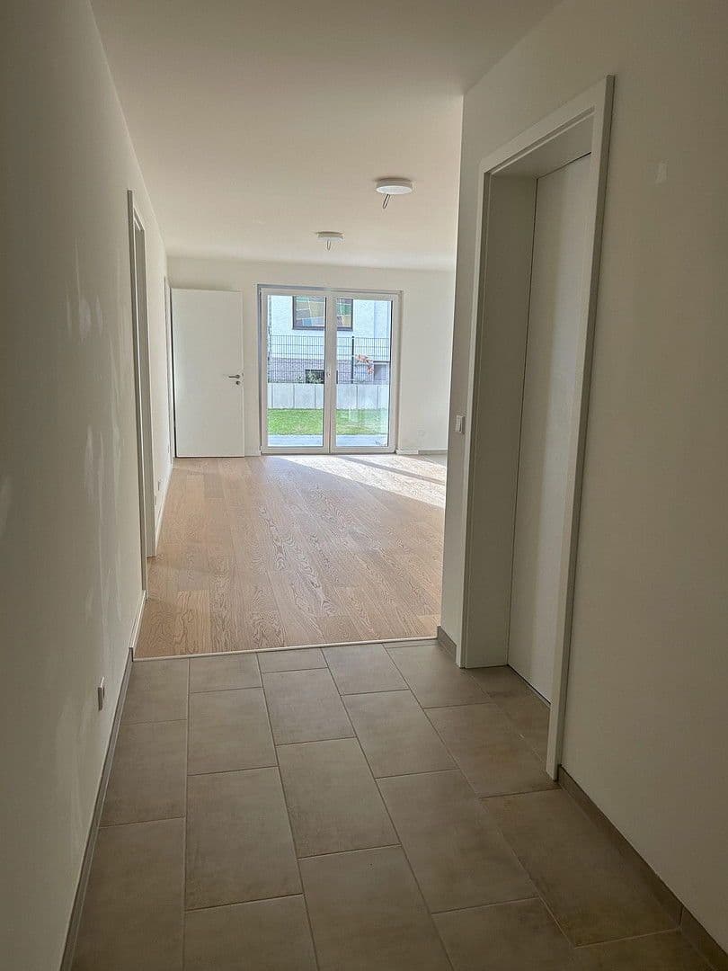 Prenájom bytu 3-izbový 77 m², Paderborn, Severné Porýnie - Westfálsko Prenájom bytu 3-izbový 77 m², Paderborn, Severné Porýnie - Westfálsko