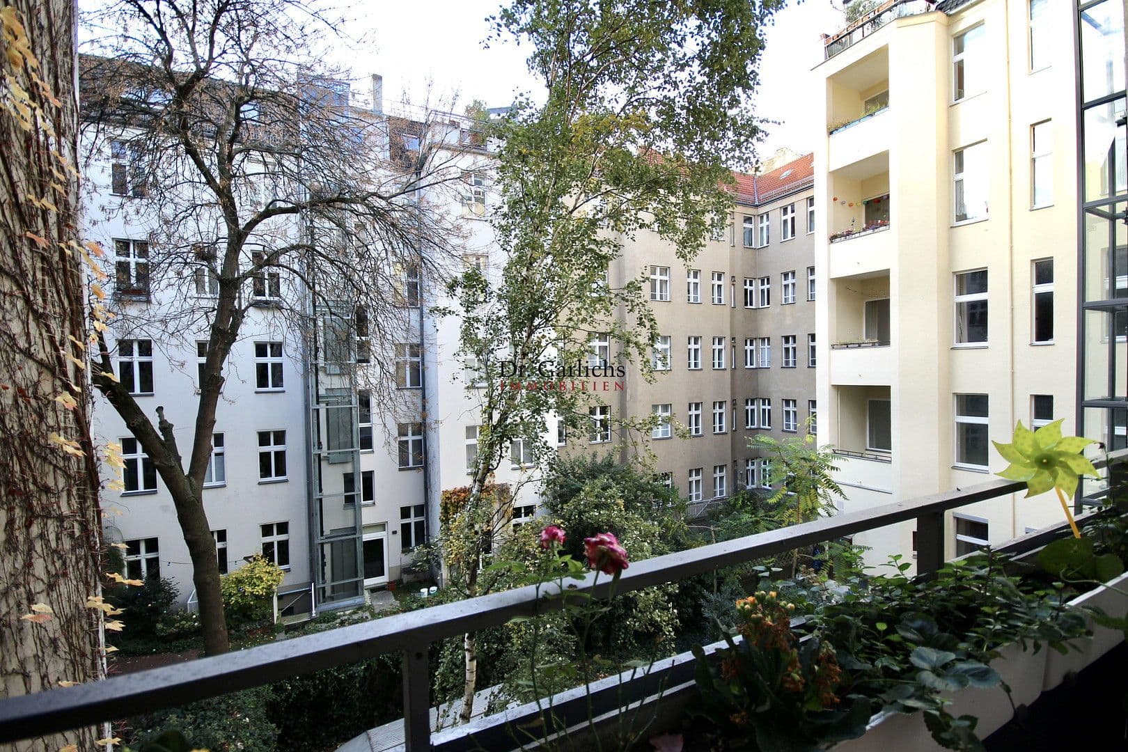 Prenájom bytu 3-izbový 79 m², Thomasiusstr. 3, Berlin, Berlín Prenájom bytu 3-izbový 79 m², Thomasiusstr. 3, Berlin, Berlín