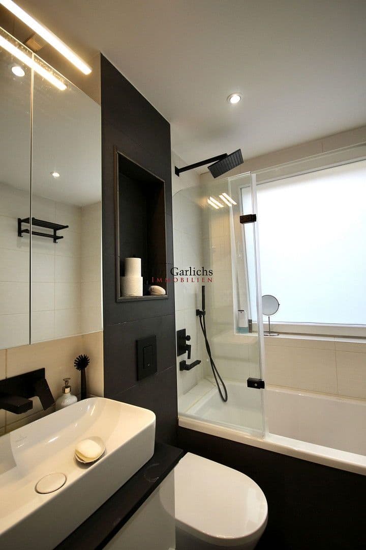 Prenájom bytu 3-izbový 79 m², Thomasiusstr. 3, Berlin, Berlín Prenájom bytu 3-izbový 79 m², Thomasiusstr. 3, Berlin, Berlín