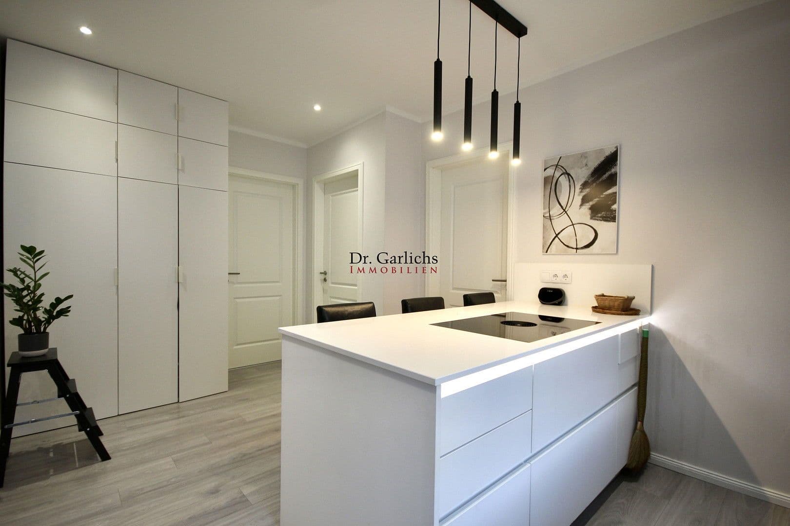 Prenájom bytu 3-izbový 79 m², Thomasiusstr. 3, Berlin, Berlín Prenájom bytu 3-izbový 79 m², Thomasiusstr. 3, Berlin, Berlín