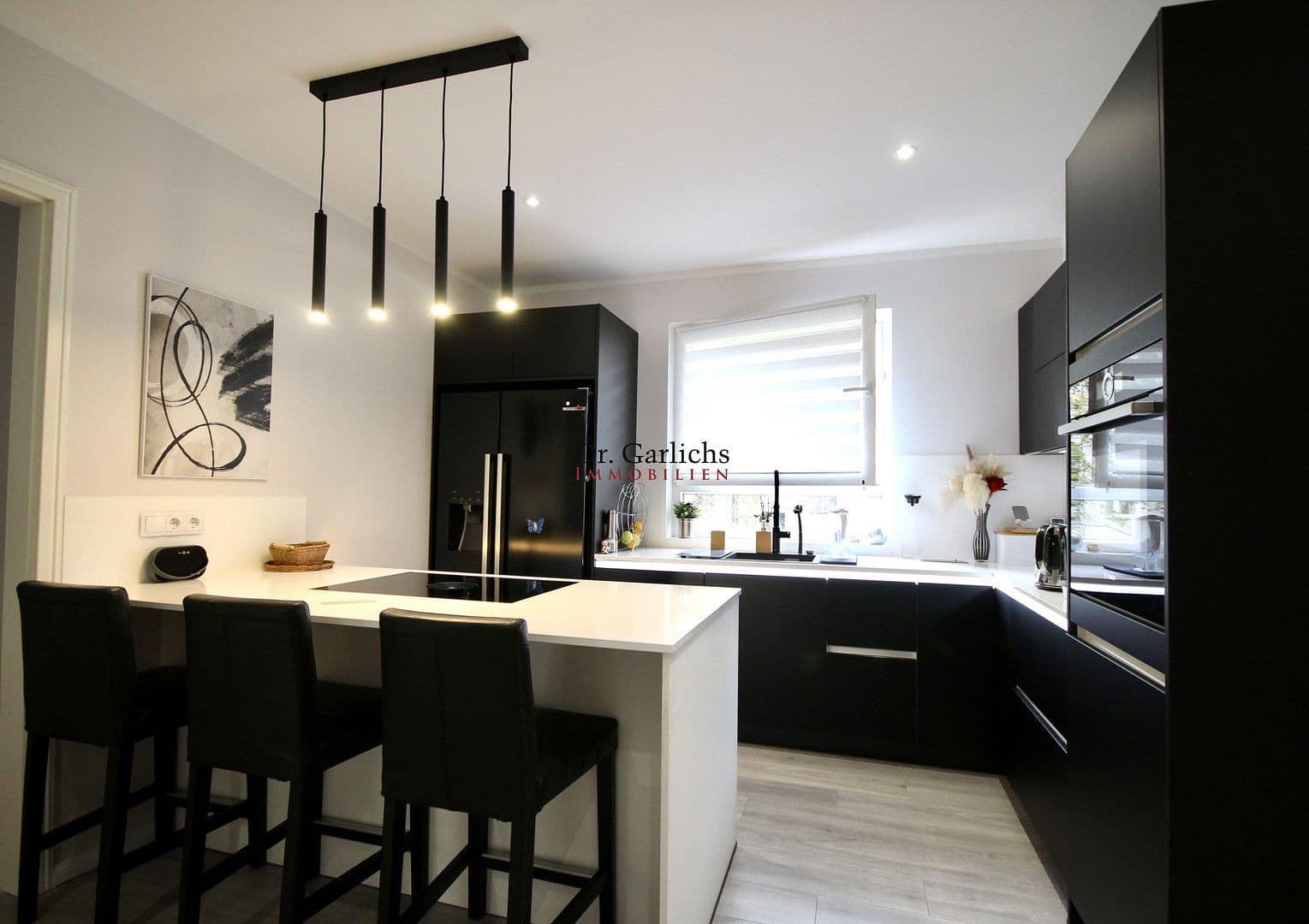 Prenájom bytu 3-izbový 79 m², Thomasiusstr. 3, Berlin, Berlín Prenájom bytu 3-izbový 79 m², Thomasiusstr. 3, Berlin, Berlín