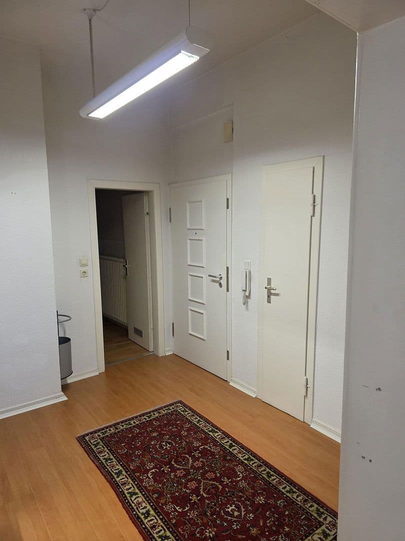 Prenájom domu 140 m², pozemek 230 m², Düsseldorf, Severné Porýnie - Westfálsko Prenájom domu 140 m², pozemek 230 m², Düsseldorf, Severné Porýnie - Westfálsko