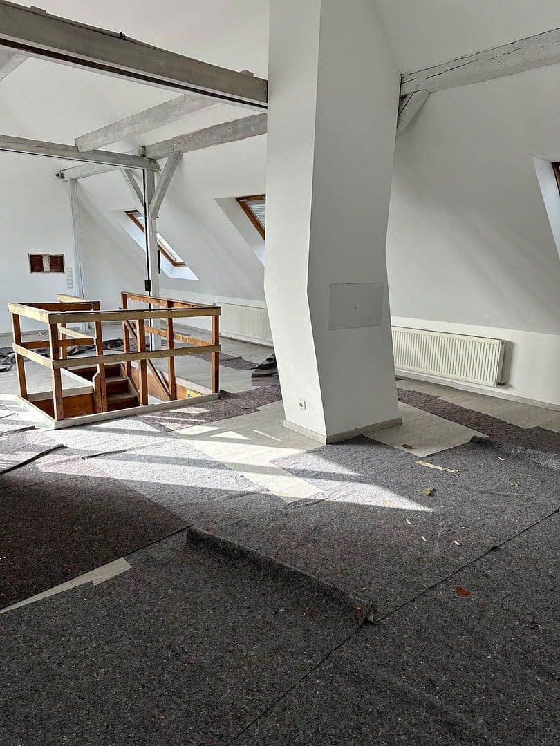 Prenájom bytu 1-izbový 60 m², Düsseldorf, Severné Porýnie - Westfálsko Prenájom bytu 1-izbový 60 m², Düsseldorf, Severné Porýnie - Westfálsko