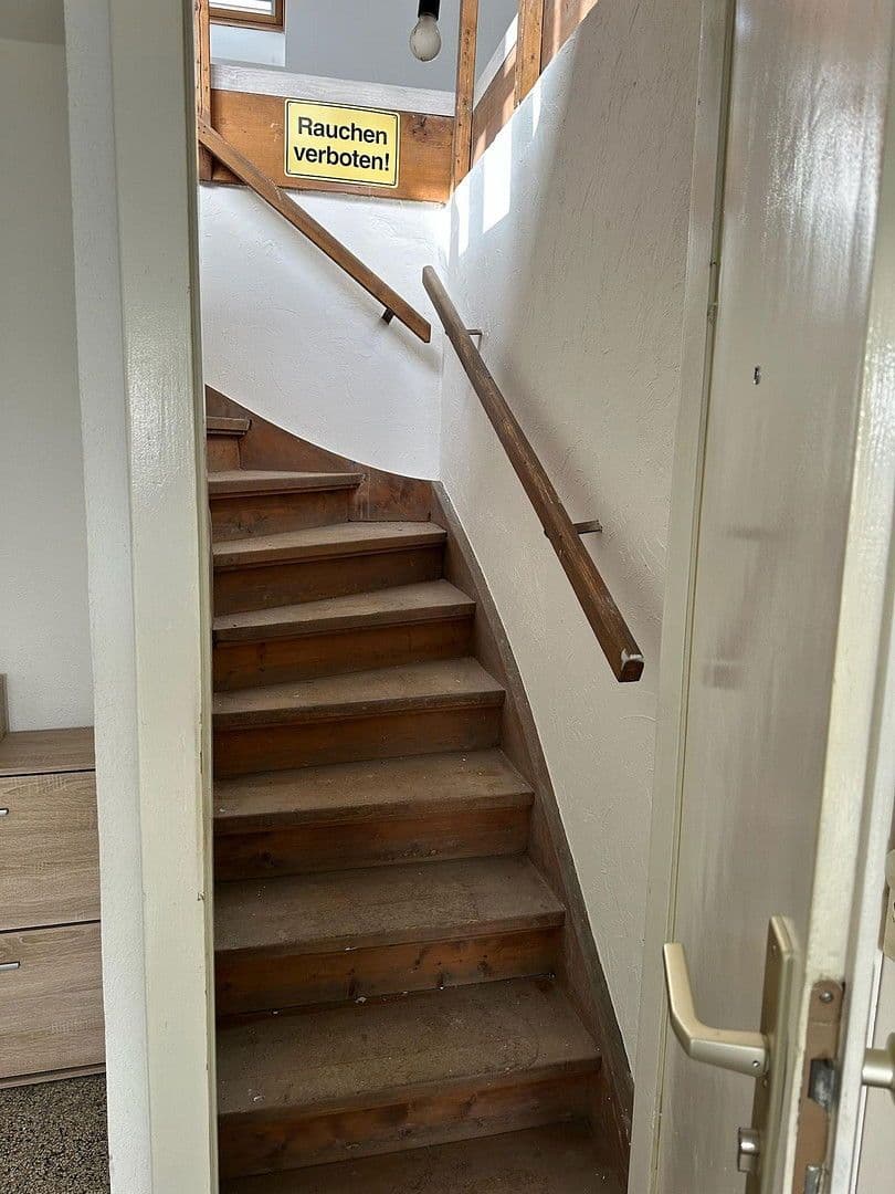 Prenájom bytu 1-izbový 60 m², Düsseldorf, Severné Porýnie - Westfálsko Prenájom bytu 1-izbový 60 m², Düsseldorf, Severné Porýnie - Westfálsko