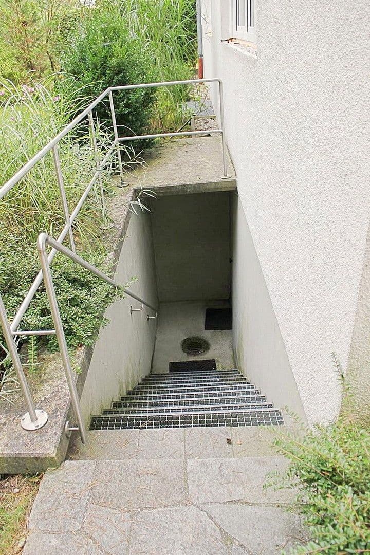 Prenájom bytu 2-izbový 46 m², Landsham b. Kirchheim, Bavorsko Prenájom bytu 2-izbový 46 m², Landsham b. Kirchheim, Bavorsko