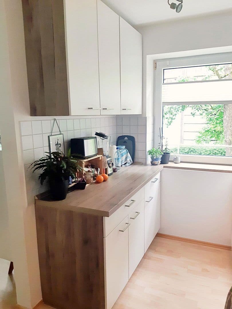 Prenájom bytu 2-izbový 46 m², Landsham b. Kirchheim, Bavorsko Prenájom bytu 2-izbový 46 m², Landsham b. Kirchheim, Bavorsko