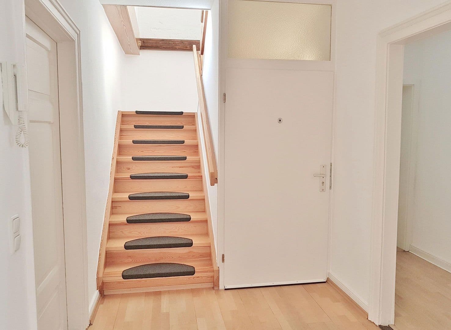 Prenájom bytu 4-izbový 135 m², Hildesheim, Dolné Sasko Prenájom bytu 4-izbový 135 m², Hildesheim, Dolné Sasko