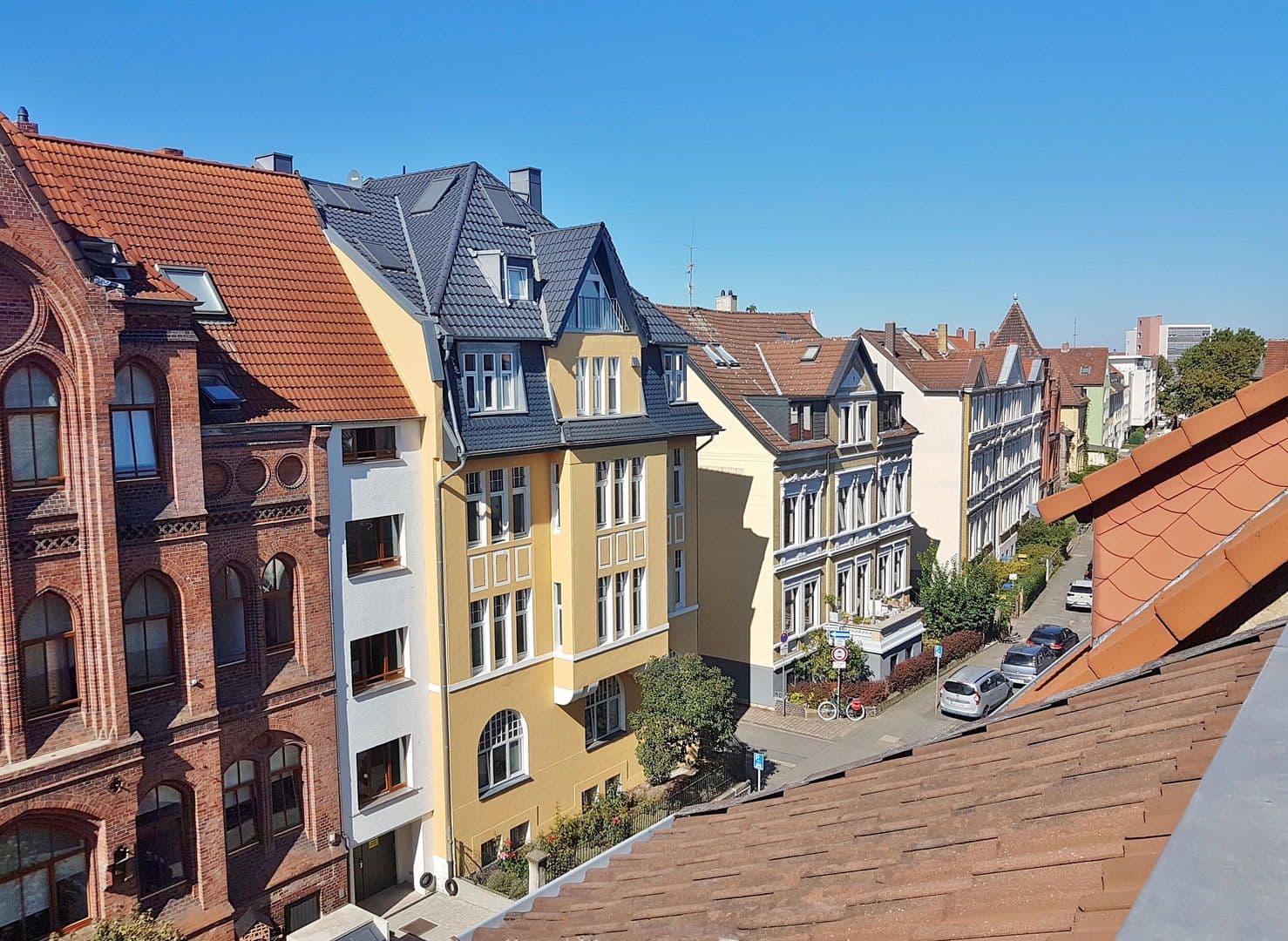 Prenájom bytu 4-izbový 135 m², Hildesheim, Dolné Sasko Prenájom bytu 4-izbový 135 m², Hildesheim, Dolné Sasko