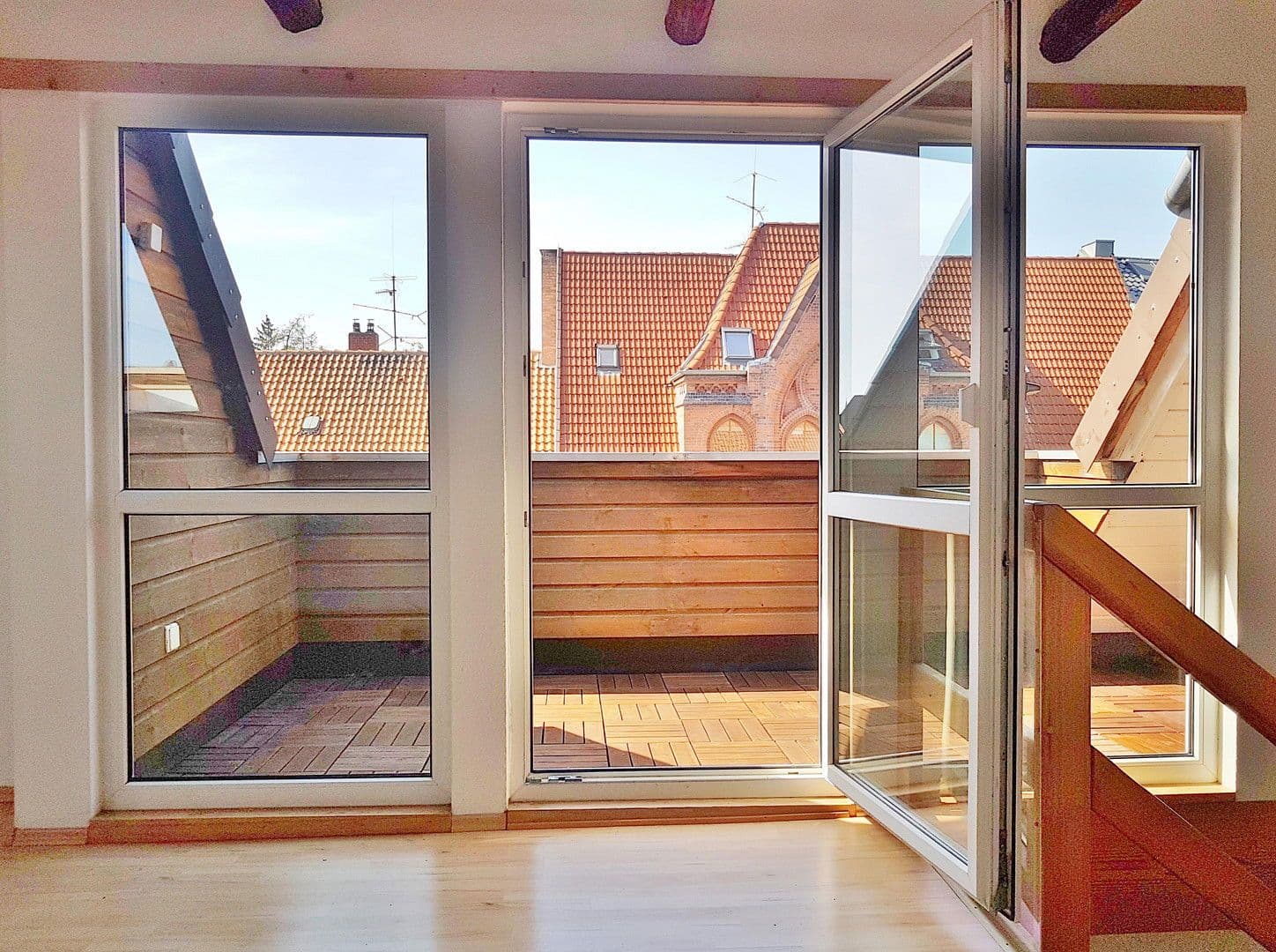 Prenájom bytu 4-izbový 135 m², Hildesheim, Dolné Sasko Prenájom bytu 4-izbový 135 m², Hildesheim, Dolné Sasko