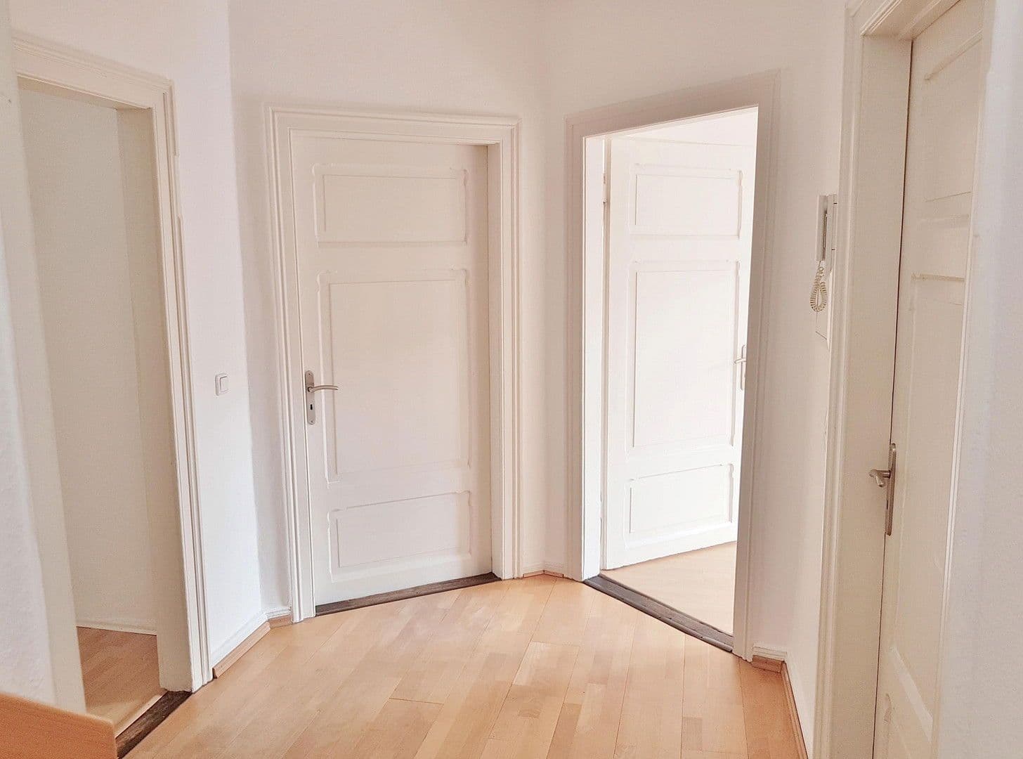 Prenájom bytu 4-izbový 135 m², Hildesheim, Dolné Sasko Prenájom bytu 4-izbový 135 m², Hildesheim, Dolné Sasko