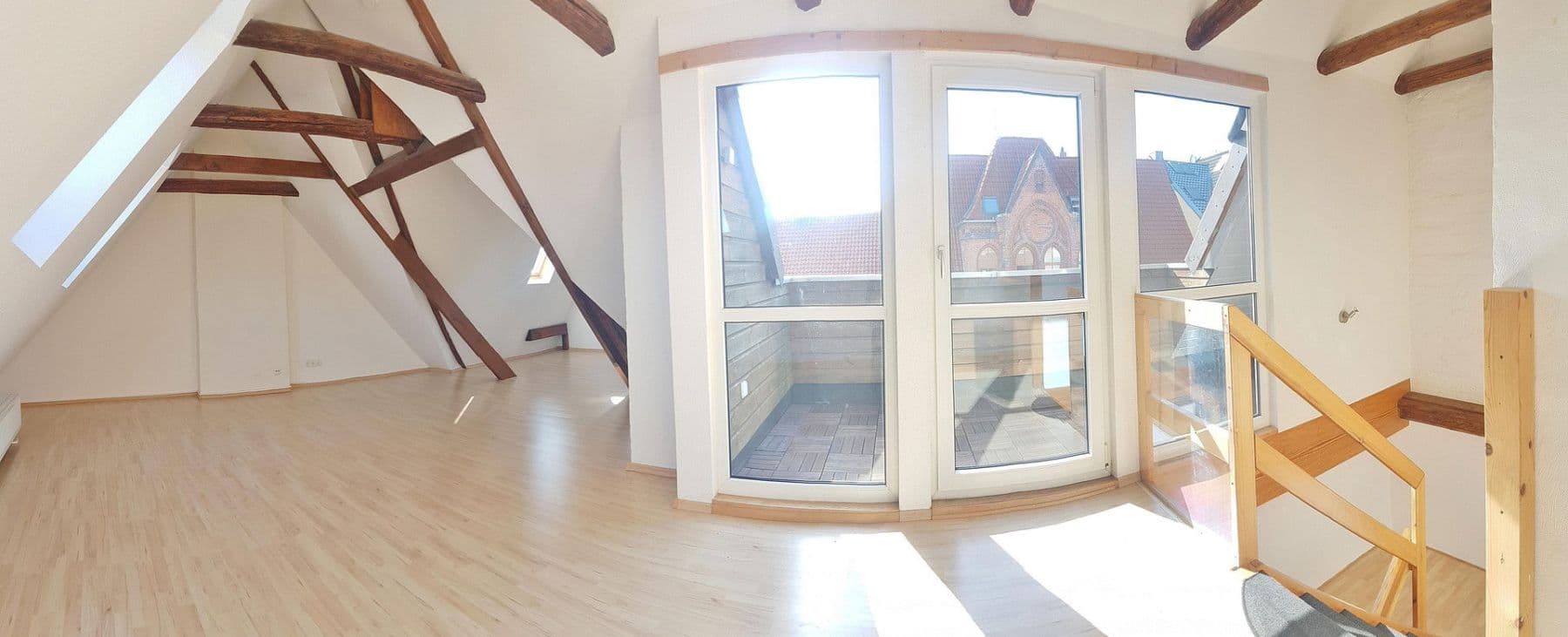 Prenájom bytu 4-izbový 135 m², Hildesheim, Dolné Sasko Prenájom bytu 4-izbový 135 m², Hildesheim, Dolné Sasko