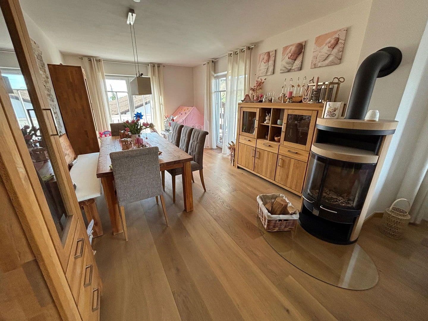 Predaj domu 210 m², pozemek 518 m², Höchst im Odenwald, Hesensko Predaj domu 210 m², pozemek 518 m², Höchst im Odenwald, Hesensko