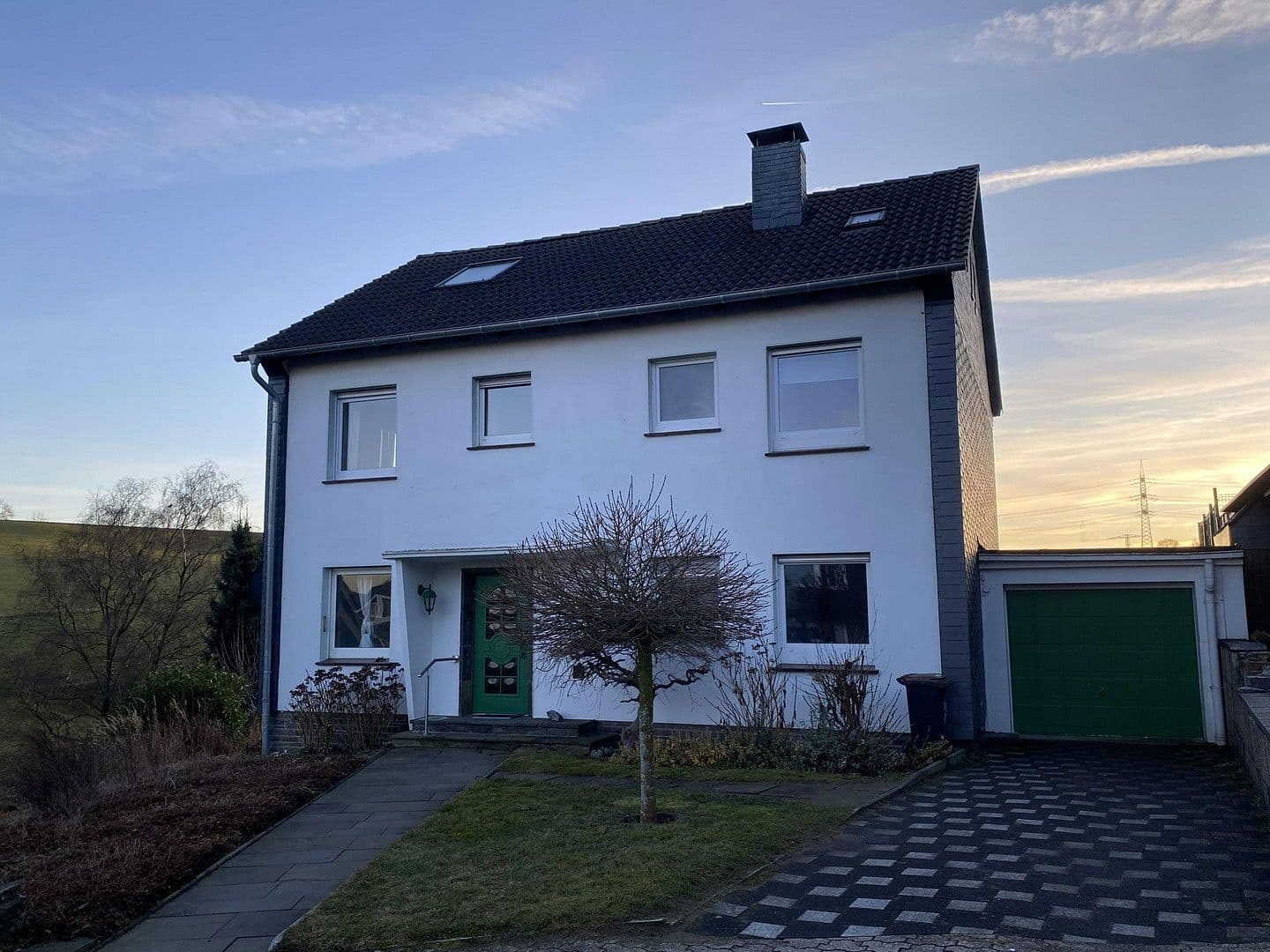 Prenájom bytu 3-izbový 70 m², Beethovenstraße 14, Hückeswagen, Severné Porýnie - Westfálsko Prenájom bytu 3-izbový 70 m², Beethovenstraße 14, Hückeswagen, Severné Porýnie - Westfálsko