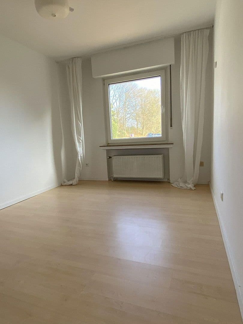 Prenájom bytu 3-izbový 70 m², Beethovenstraße 14, Hückeswagen, Severné Porýnie - Westfálsko Prenájom bytu 3-izbový 70 m², Beethovenstraße 14, Hückeswagen, Severné Porýnie - Westfálsko