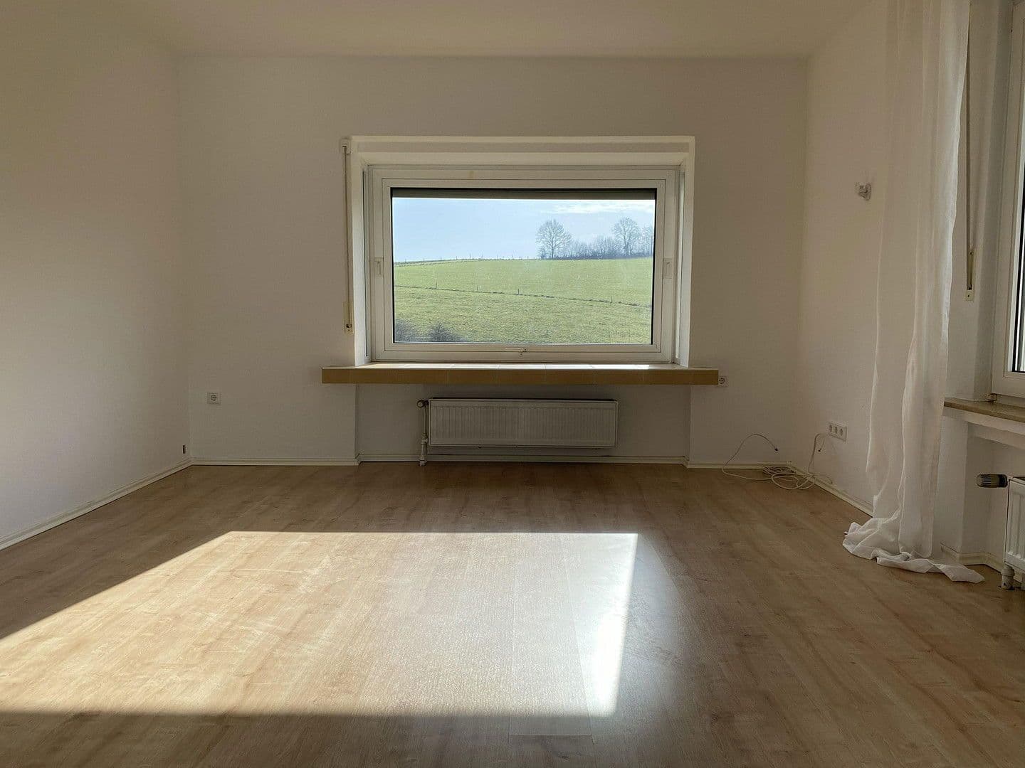 Prenájom bytu 3-izbový 70 m², Beethovenstraße 14, Hückeswagen, Severné Porýnie - Westfálsko Prenájom bytu 3-izbový 70 m², Beethovenstraße 14, Hückeswagen, Severné Porýnie - Westfálsko