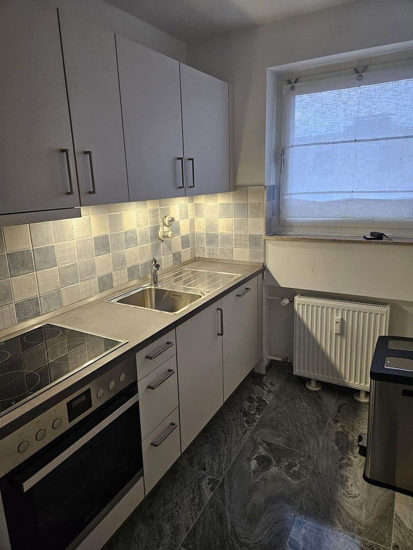 Prenájom bytu 3-izbový 75 m², Hattingen, Severné Porýnie - Westfálsko Prenájom bytu 3-izbový 75 m², Hattingen, Severné Porýnie - Westfálsko