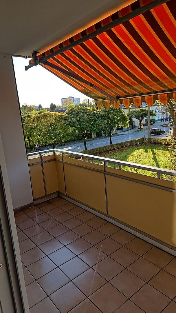 Prenájom bytu 3-izbový 75 m², Hattingen, Severné Porýnie - Westfálsko Prenájom bytu 3-izbový 75 m², Hattingen, Severné Porýnie - Westfálsko