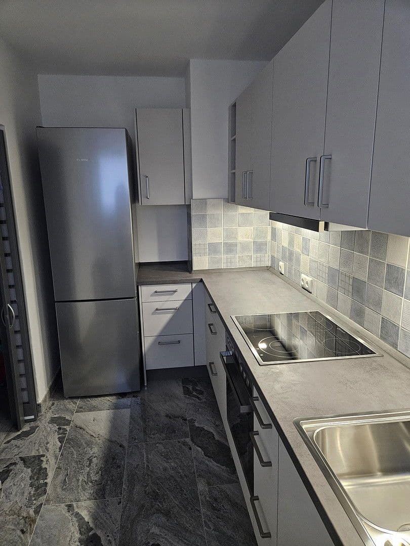 Prenájom bytu 3-izbový 75 m², Hattingen, Severné Porýnie - Westfálsko Prenájom bytu 3-izbový 75 m², Hattingen, Severné Porýnie - Westfálsko