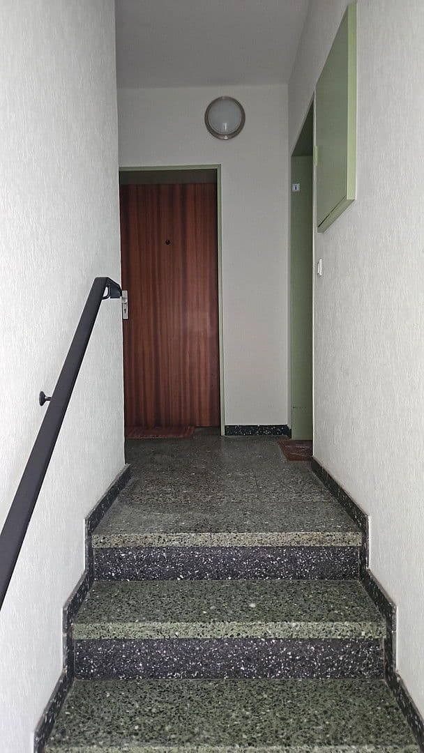 Prenájom bytu 3-izbový 75 m², Hattingen, Severné Porýnie - Westfálsko Prenájom bytu 3-izbový 75 m², Hattingen, Severné Porýnie - Westfálsko