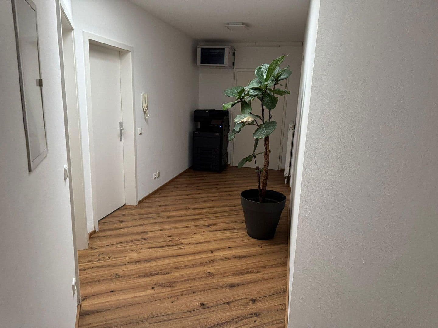 Predaj nebytového priestoru 2.209 m², Nürnberg, Bavorsko Predaj nebytového priestoru 2.209 m², Nürnberg, Bavorsko