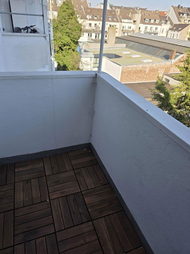 Prenájom bytu 1-izbový 49 m², Düsseldorf, Severné Porýnie - Westfálsko Prenájom bytu 1-izbový 49 m², Düsseldorf, Severné Porýnie - Westfálsko