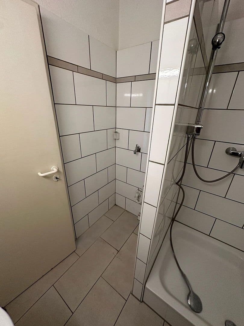 Prenájom bytu 1-izbový 49 m², Düsseldorf, Severné Porýnie - Westfálsko Prenájom bytu 1-izbový 49 m², Düsseldorf, Severné Porýnie - Westfálsko