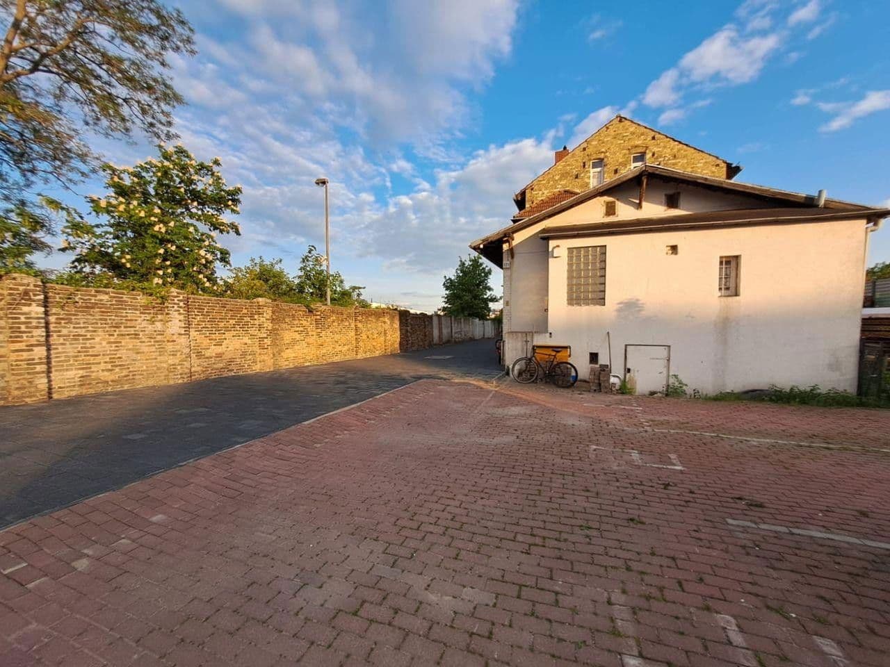 Prenájom bytu 3-izbový 20 m², Berlin, Berlín Prenájom bytu 3-izbový 20 m², Berlin, Berlín