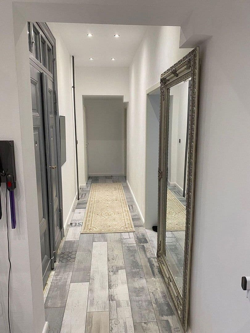 Prenájom bytu 3-izbový 20 m², Berlin, Berlín Prenájom bytu 3-izbový 20 m², Berlin, Berlín