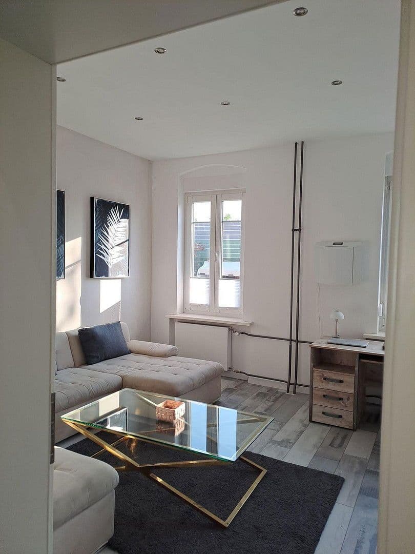 Prenájom bytu 3-izbový 20 m², Berlin, Berlín Prenájom bytu 3-izbový 20 m², Berlin, Berlín