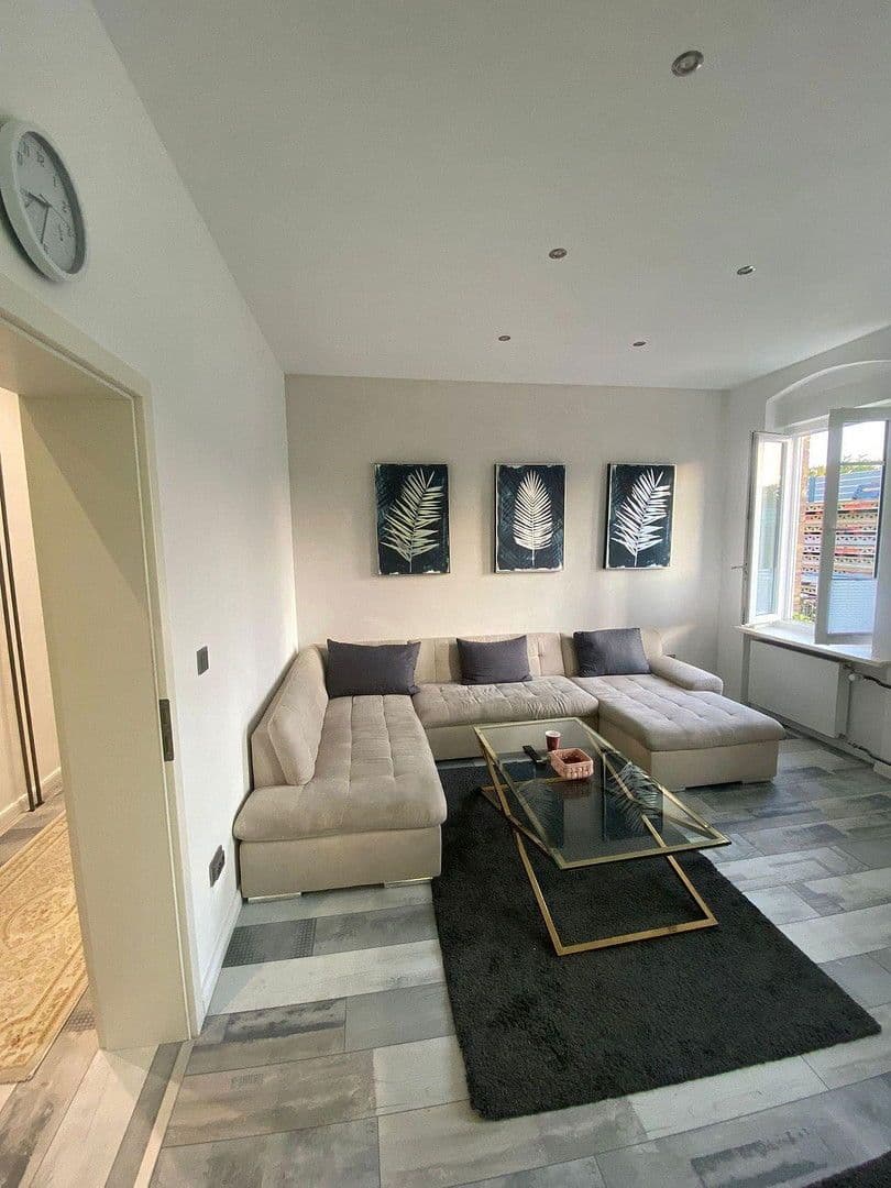 Prenájom bytu 3-izbový 20 m², Berlin, Berlín Prenájom bytu 3-izbový 20 m², Berlin, Berlín