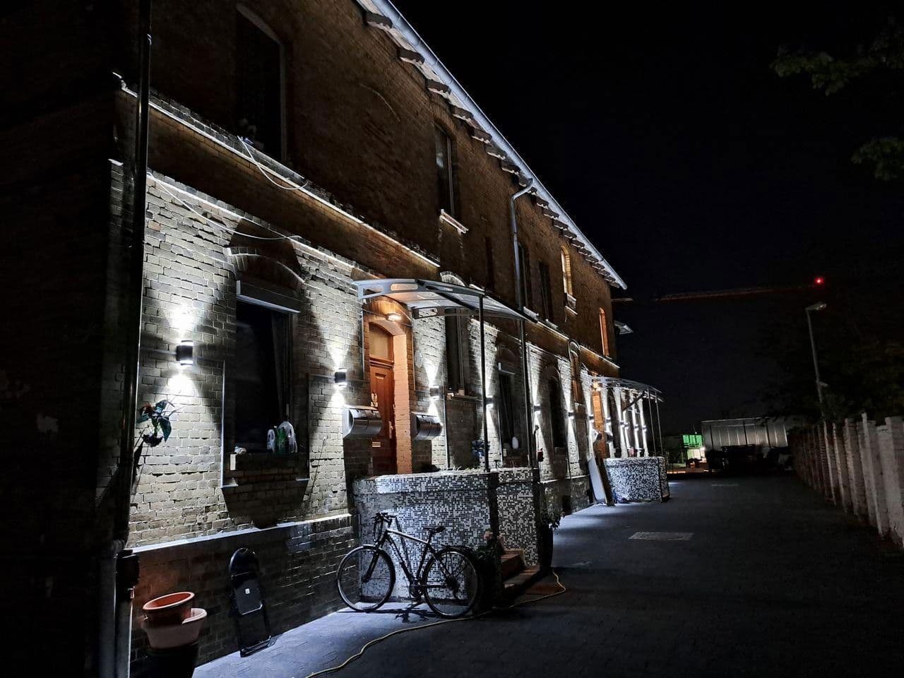 Prenájom bytu 3-izbový 20 m², Berlin, Berlín Prenájom bytu 3-izbový 20 m², Berlin, Berlín