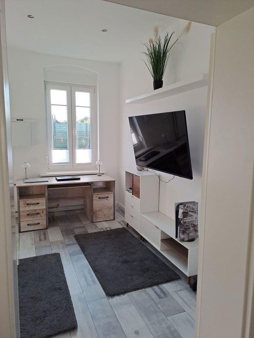 Prenájom bytu 3-izbový 20 m², Berlin, Berlín Prenájom bytu 3-izbový 20 m², Berlin, Berlín