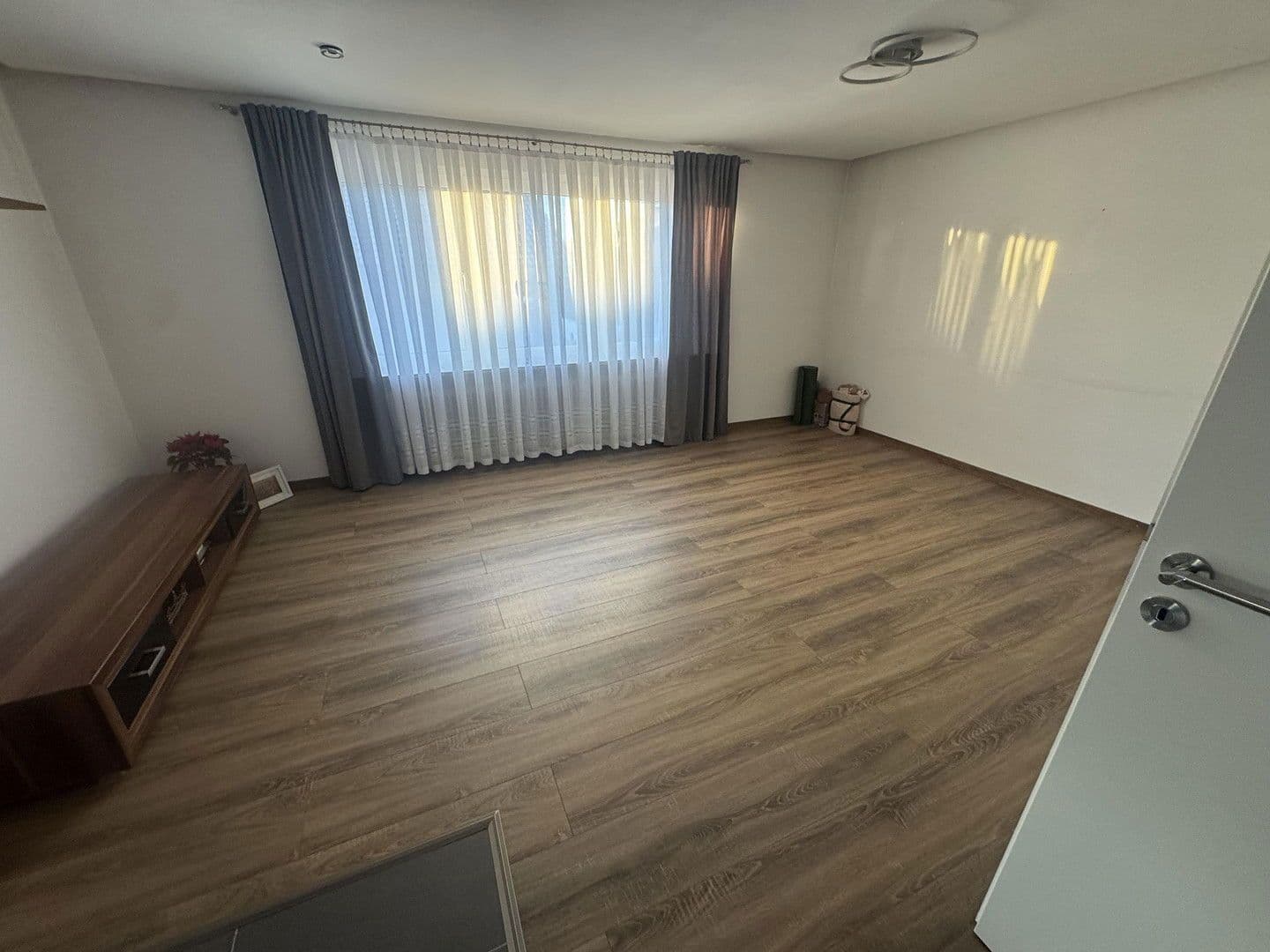 Prenájom bytu 5-izbový 134 m², Dietramszell, Bavorsko Prenájom bytu 5-izbový 134 m², Dietramszell, Bavorsko