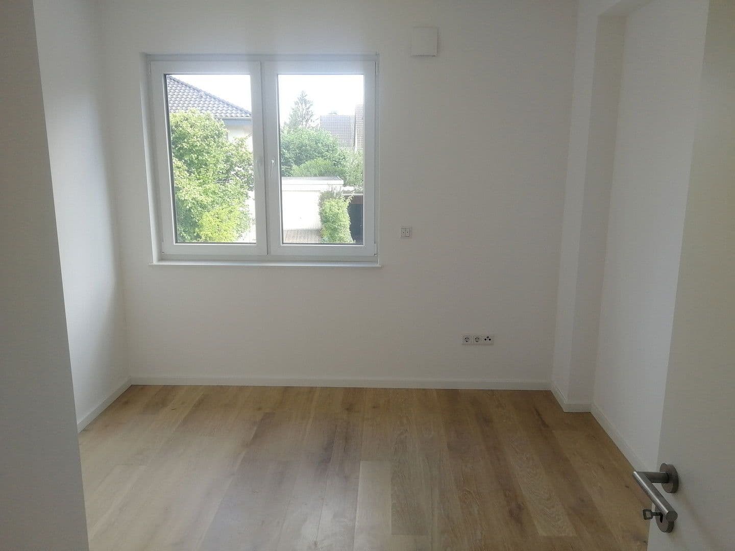 Prenájom bytu 3-izbový 90 m², Warburger Str. 75, Paderborn, Severné Porýnie - Westfálsko Prenájom bytu 3-izbový 90 m², Warburger Str. 75, Paderborn, Severné Porýnie - Westfálsko