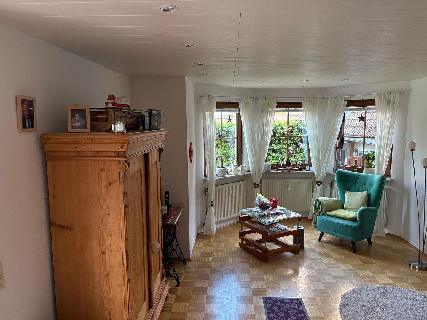 Predaj domu 224 m², pozemek 658 m², Unterkirnach, Bádensko-Wurttembersko Predaj domu 224 m², pozemek 658 m², Unterkirnach, Bádensko-Wurttembersko